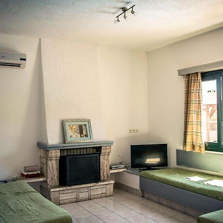 Nine Muses Villas - Clio Terpischori Hersonissos  Bagian luar foto